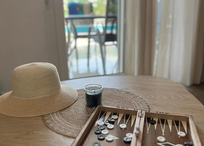 Ammos & Thalassa 度假居 *